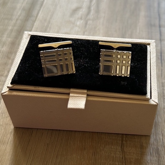 Burberry Established 1856 Cufflinks - Picture 1 of 5